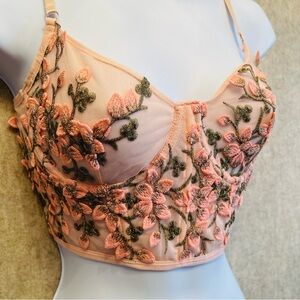 Bustier Underwire Bra & Matching Thong with Lavish Lace, L 36